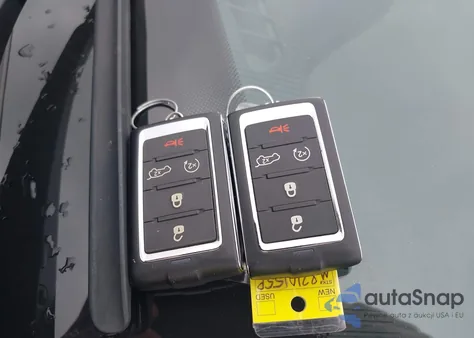 2021 Jeep Grand Cherokee L Altitude 4X4 from USA, damaged, VIN 1C4RJKAGXM8210155